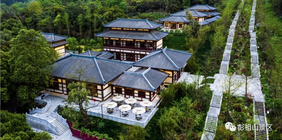 1657015620455172.jpg t011f7632f655b88921.webp.jpg